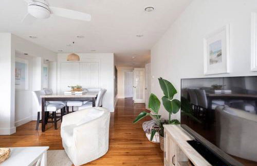 Spacious Oceanview Villa Elegant Coastal Escape, Sleeps 22 - Foto 10