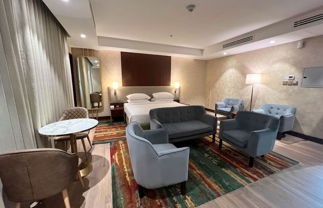 City Seasons Suites - Photo 11