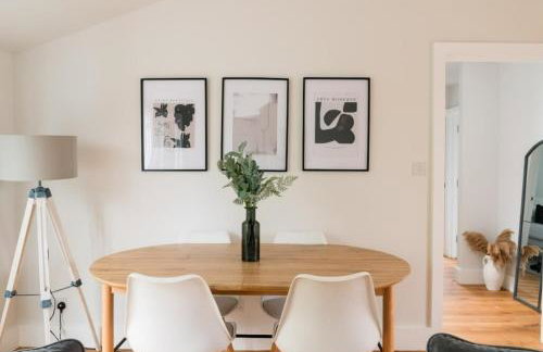 Contemporary 2 Bed Loft Honor Oak, London Apt - Photo 9