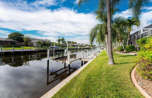 Villa Hibiscus-Waterfront-Free Heated Pool-Dock-Bikes-Other Amenities - Photo 62