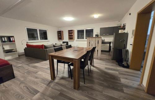 Gemütliches Appartement mit Küche und Parkplatz nähe Schweiz - Foto 1
