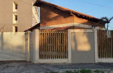 Casa Sol&Mar com Piscina na Beira da Praia Guriri - Foto 1