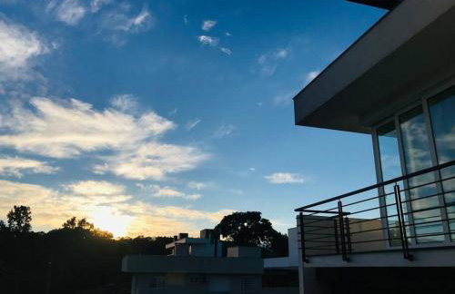 Casa confortável com piscina - Foto 1