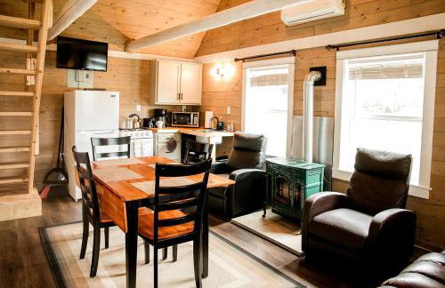 The Spruce Haven Cabin in Portage Lake, ME - Foto 18