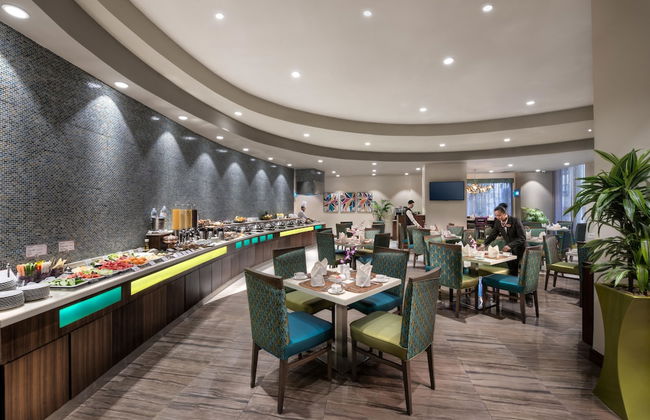 Savoy Central Hotel Apartments - Photo 20