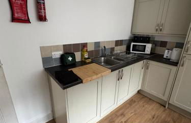 Tranquil 3BR in Portsmouth - Photo 27