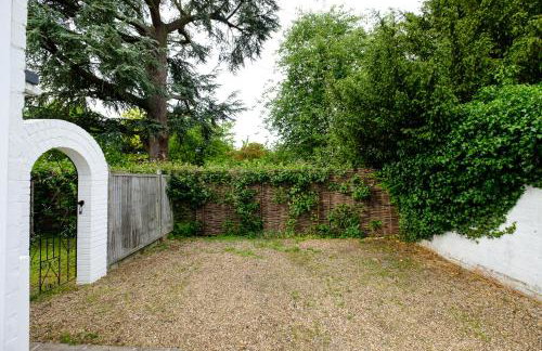 Riverwalk Apartment One - Photo 67