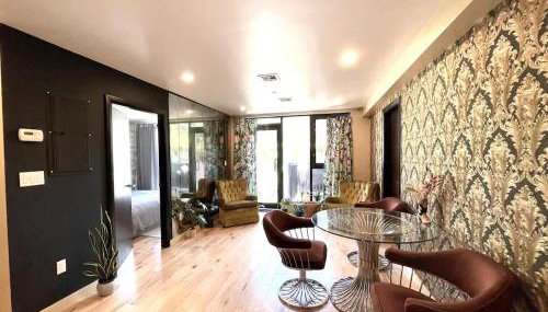 Bright 2-Story Brooklyn Oasis w Patio & Fire Pit - Foto 2