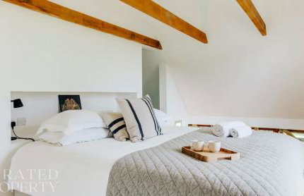 Grand Suffolk Barn Conversion - Foto 46