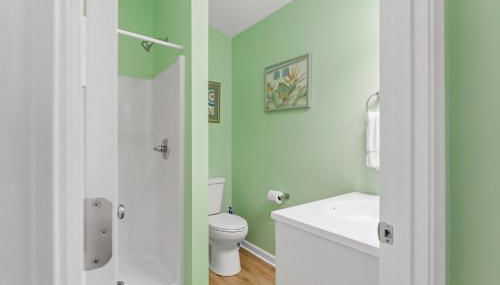 Picture Perfect Dual Home on the Lake - Foto 4, Shower