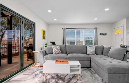 Desert Villa - EV, Hot Tub, Grill, Bar, Games, RV Parking in Twentynine Palms Downtown - Foto 11