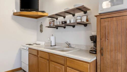 River Cabin with Grill and Boat Slip - Foto 3