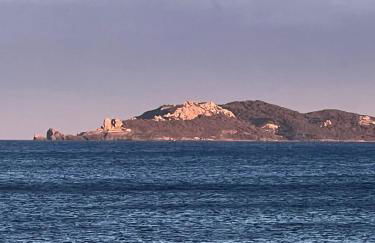 Chez Jo Duplex Terrasse vue mer Hyères - Foto 33