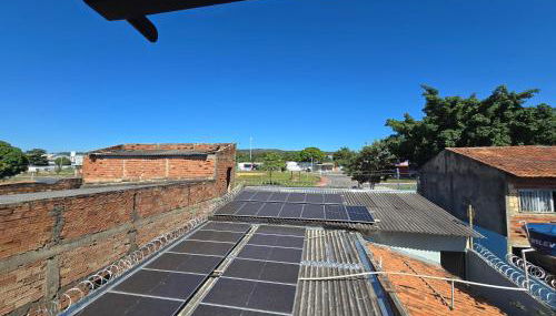 Flat completo 12 minutos do centro com lojas variadas - Foto 4