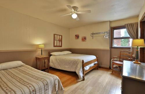 Swiss Farm Inn - Entire Inn to Yourself - Foto 22