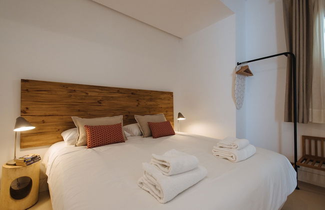 Eva Recommends Castellar Pool & Terrace - Photo 15