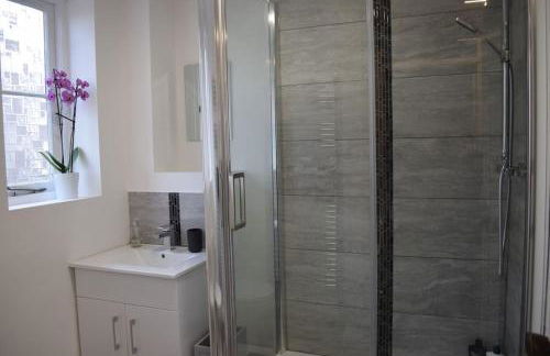 Kirby House Canterbury, Wi-Fi, park small or medium car - Foto 14