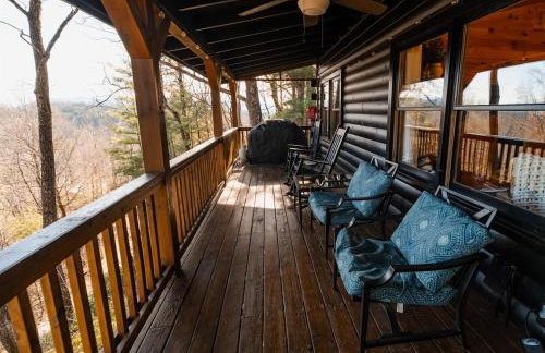 Quiet Ellijay Cabin 2 Master Ensuites, Stunning Views, Hot Tub, Dogs Welcome - Foto 14