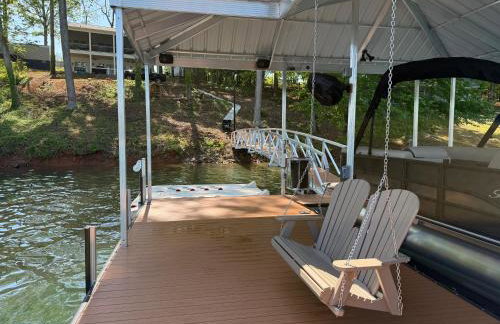 The Hideaway at Lake Hartwell - Foto 48