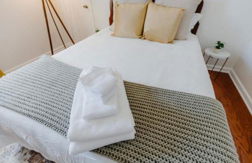 Centrally Located 2BR Overton Square Unit 2 Fast WiFi Free Parking Yes Pets - Foto 5