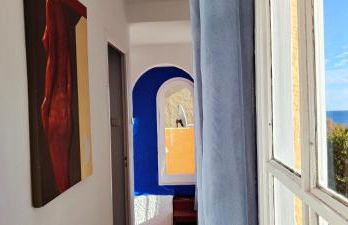 Casa con jardín a 30 metros de la playa. AT. - Foto 28