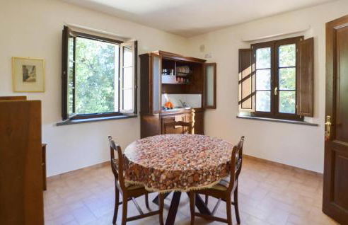 1 Bedroom Pet Friendly Apartment In Citerna - Foto 4