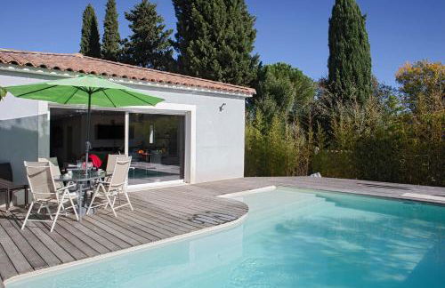 Belle Villa moderne avec piscine et jardin - Foto 31