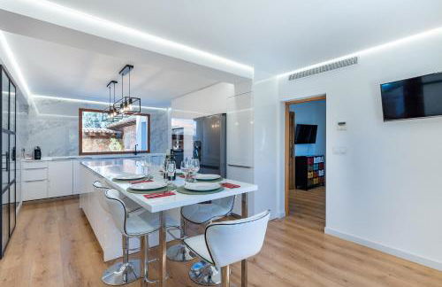 Villa con Piscina, BBQ y habitaciones ensuite by Can Panxo - Foto 29