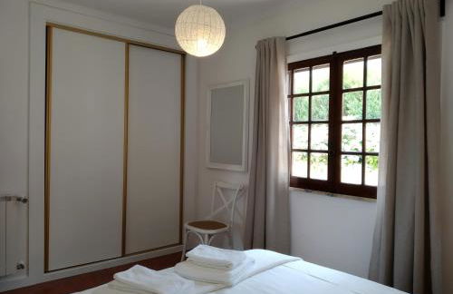 First-Line Oceanfront House in Moledo - Foto 9