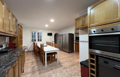 Masia Botargo 9 hab, 8 baños, piscina, porche - Foto 18