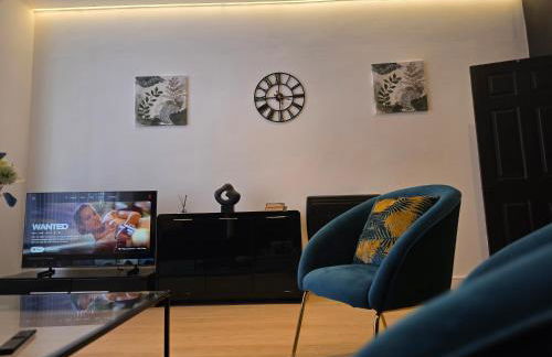 Deluxe 2BR Apartment Near City Center - Sleeps 6 - Foto 62