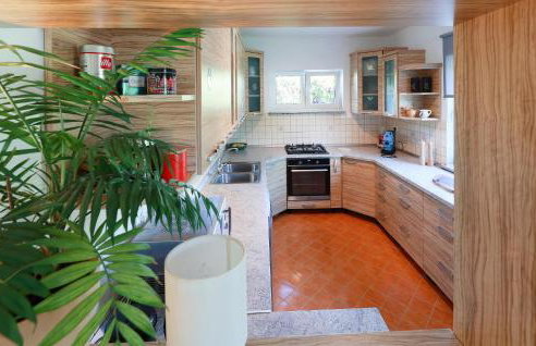 Stunning Home In Jurdani - Foto 27