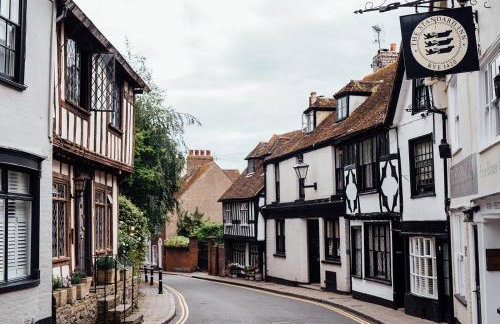 Crown Stables - Foto 27