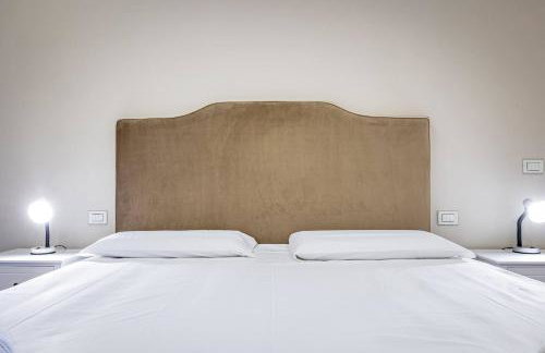 YD Bright 2-Bedroom Retreat with Elevator - Foto 11