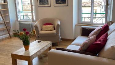 Calme et confort en coeur de ville - Foto 3