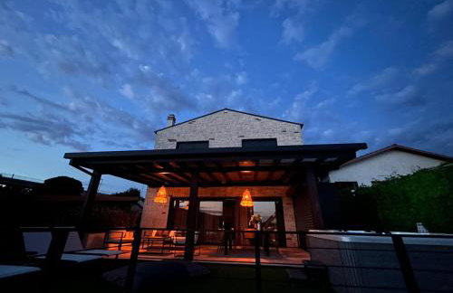 NEW Luxury Feel Good House by the Sea - Foto 12