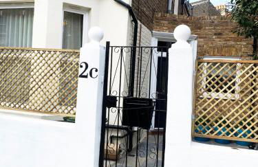 Stunning Urban Retreat in the heart of London - Photo 16