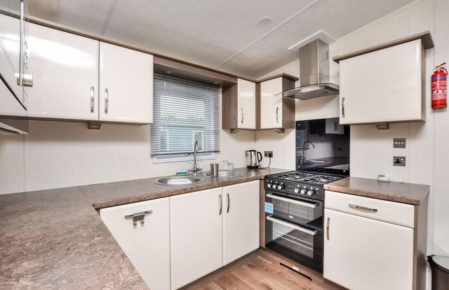 Spacious Stunning Lakeside 3 bed Holiday Home - Foto 5