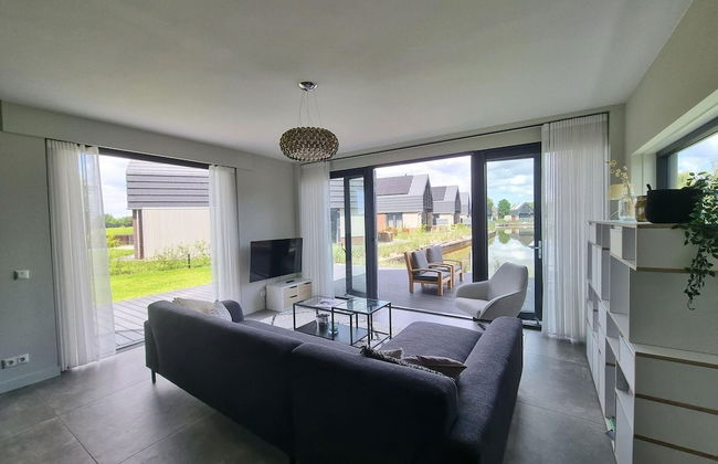 Luxurious Detached Water Villa With Jetty - Foto 12