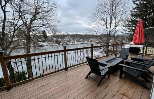 Cozy Cabin On the Lake with HotTub - Foto 8