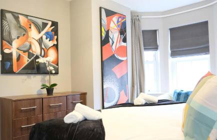 Spacious 4 Bedroom Home with Garden in Bedford - Foto 62