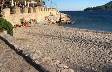 Porto Azzuro Apartment 6 Beds - Foto 2