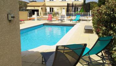 villa classée 4 étoiles avec piscine et boulodrome - Foto 2