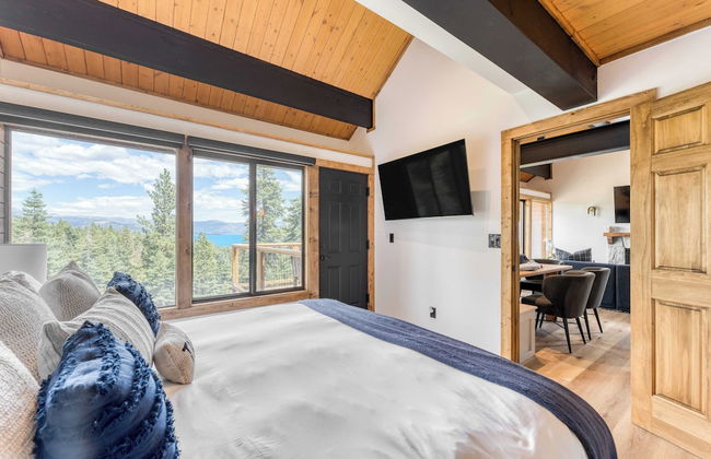 Lake View, Firepit, Game Room Remodeled Lake Tahoe Luxury Cabin by Avantstay - Foto 30