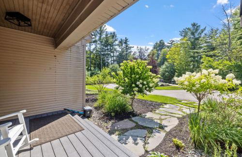 Lakeside Luxury Retreat with Winnipesaukee Views - Foto 15