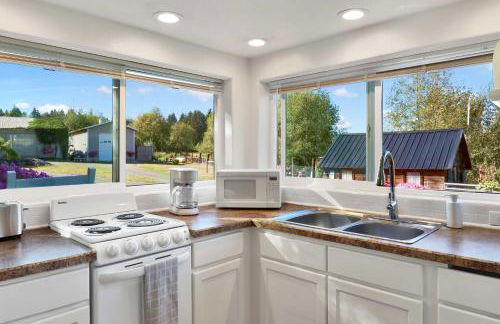 Cozy Ferndale Studio on 20-Acre Working Farm! - Foto 11