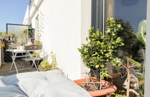 L'Olympique: appartement cosy, vue canal grande terrasse et parking - Foto 3