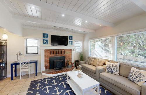 Stroll to Shore Stinson Beach Gem with Hot Tub - Foto 5