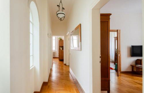 Charming apartment in a 1910s building 2 min walk from the Colosseum - Foto 10