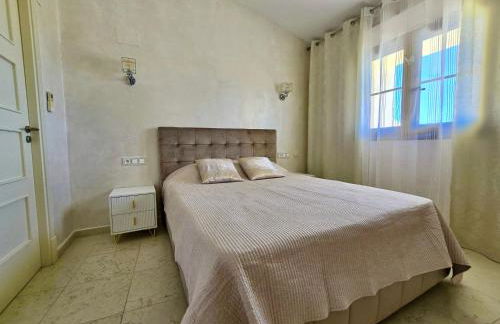 VILLA GADEA Luxury Penthouse - Photo 40